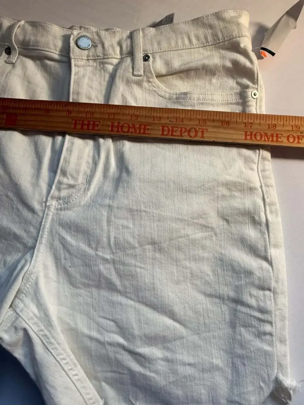 Banana Republic Premium Denim High-Rise Straight White Cut-Off Shorts Size 32